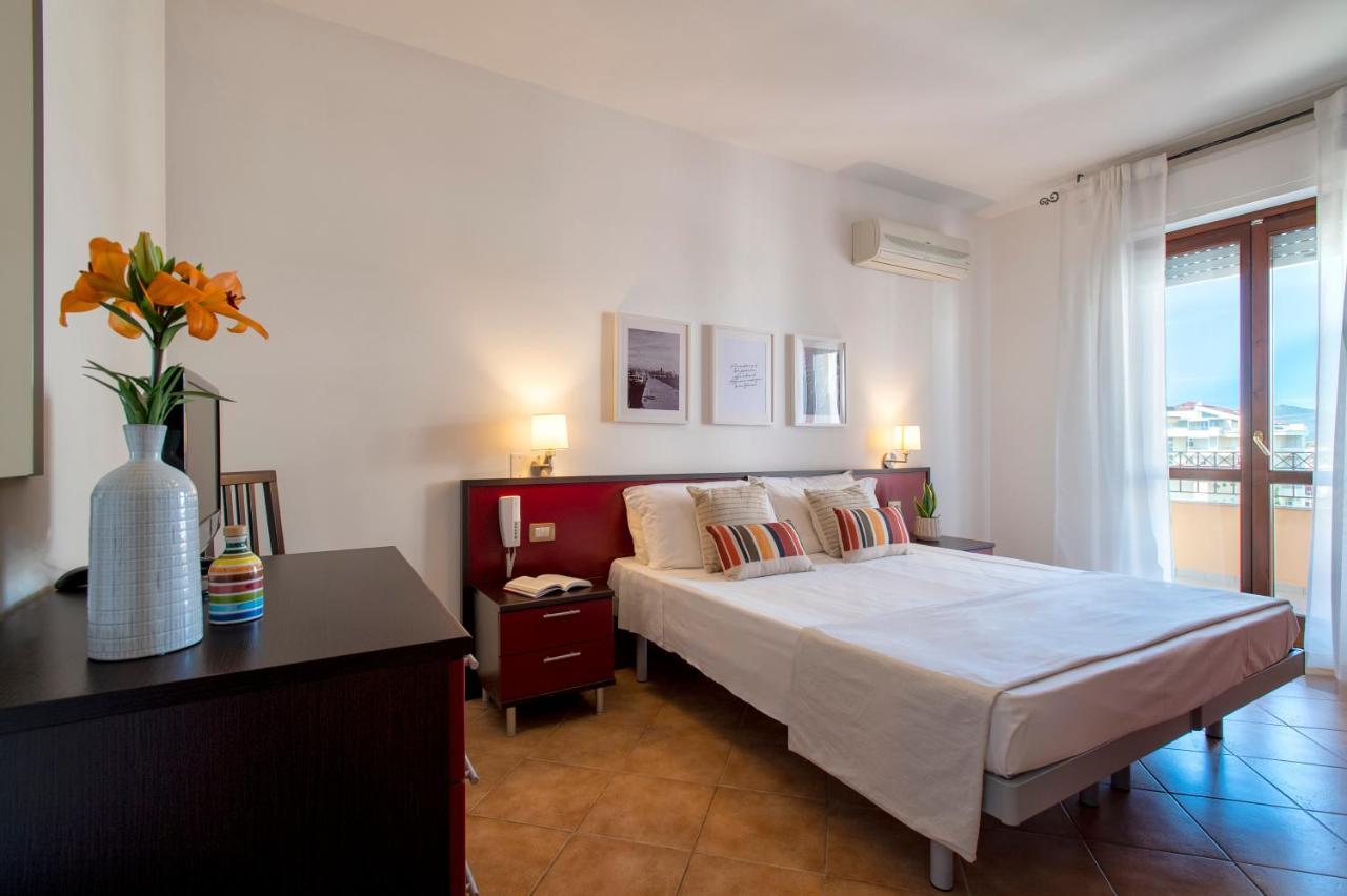 Le Terrazze Apartments Alghero Buitenkant foto